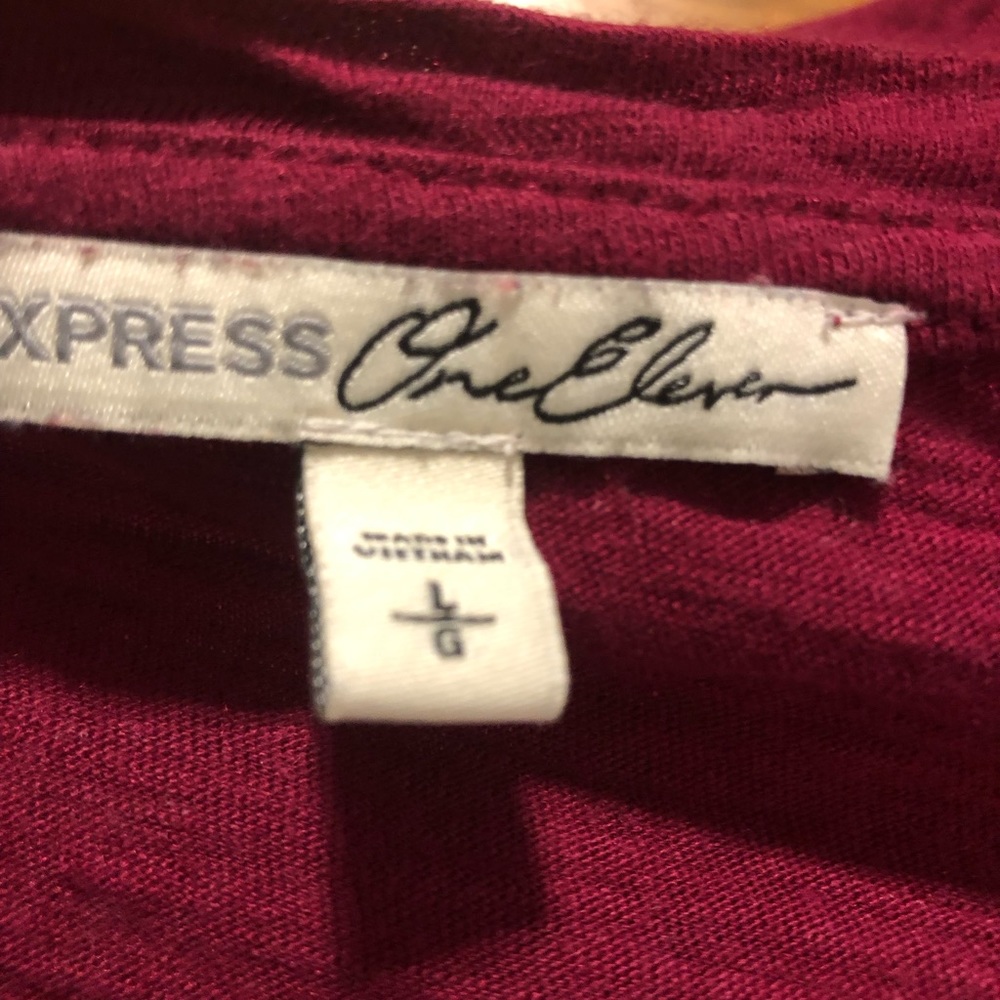 Express Top - Picture 2 of 4